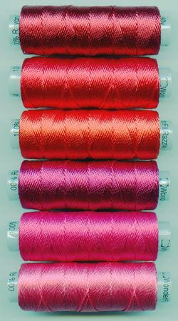 小物 sparse dyeing over stole Razzle Sue Spargo Threads - The Cotton Harvest Quilt Shop